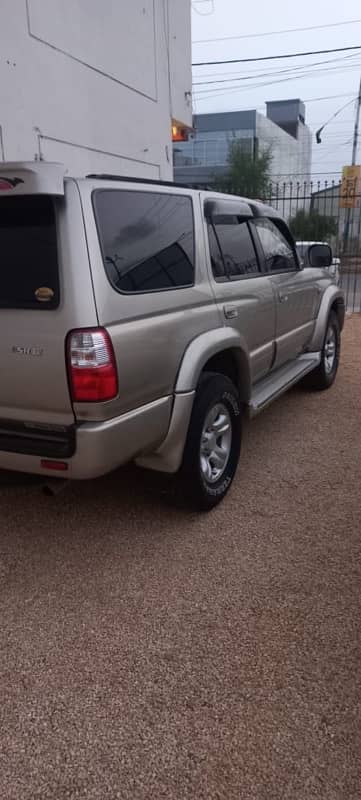 Toyota Hilux 2006 seruf 4