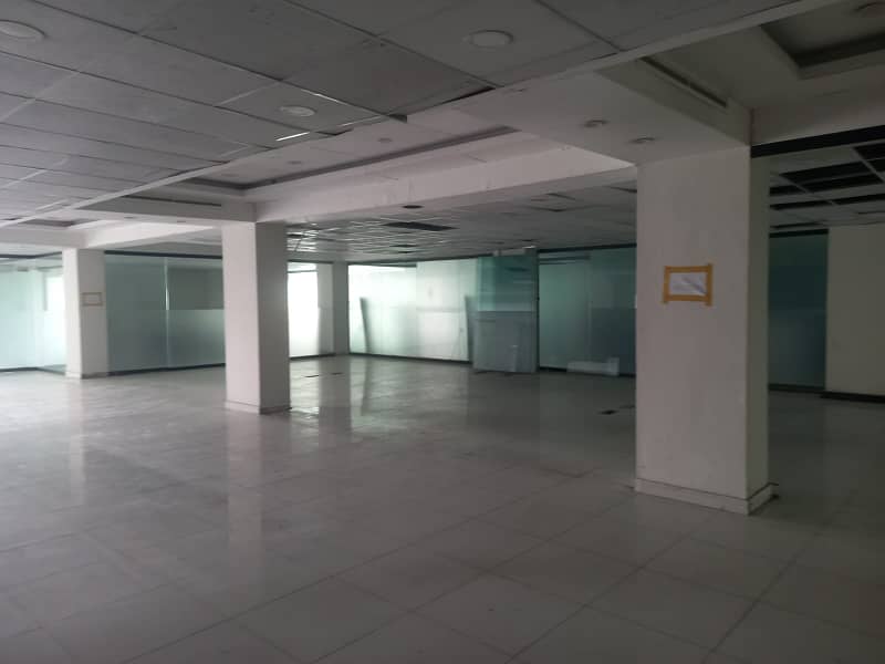 6000 Square Feet MM Alam Facing Very Nice Office 0