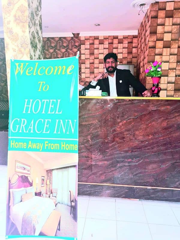 Welcome to hotel grace in lahore. Rooms available for rent ac/non 9