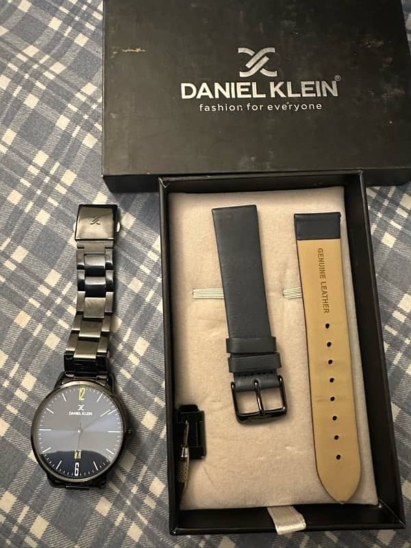 daniel klien branded watch 2