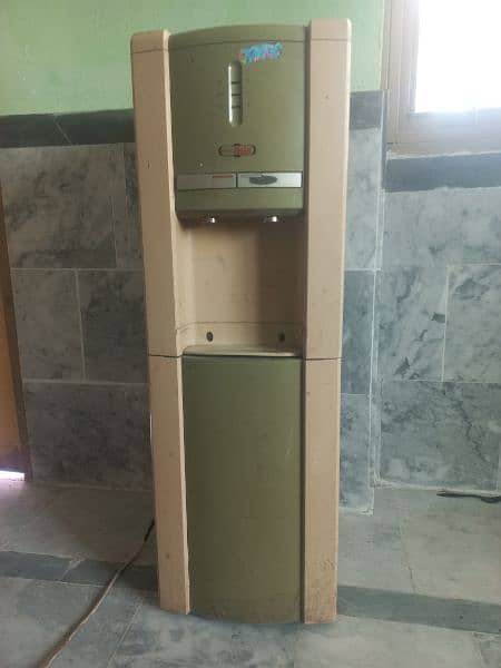 water dispenser and purifier 0