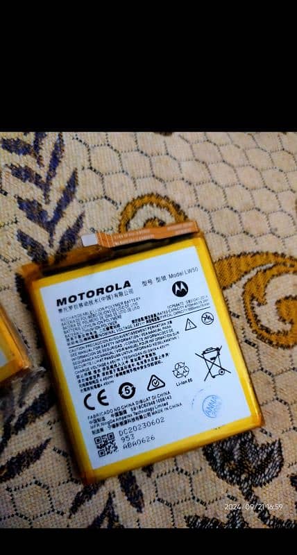 Motorola Edgh Parts Avabile  100% Orignel Panel 16