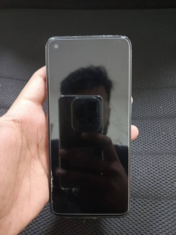 One plus Nord N10 5G.  6gb rom or 126gb ram . Condition 10/10. 1