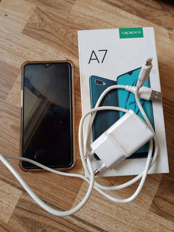 OPPO A7 A Seven 0