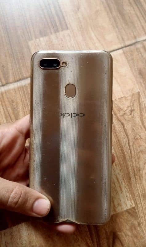 OPPO A7 A Seven 1