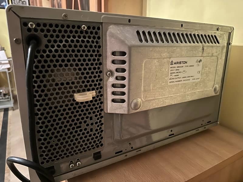 ariston microwave 5