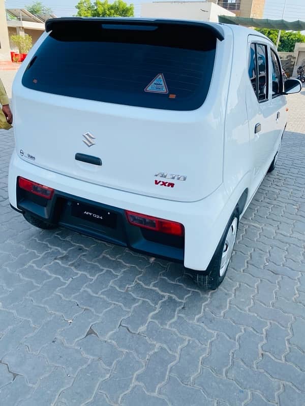 Suzuki Alto 2022 4