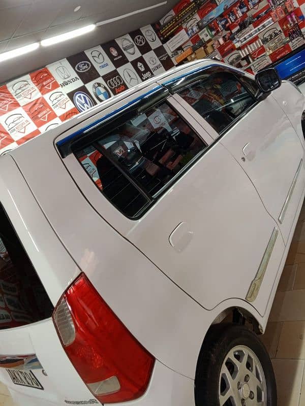 Suzuki Wagon R 2022 1