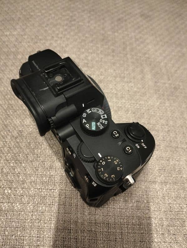 Sony A7 III Mirrorless Camera 4