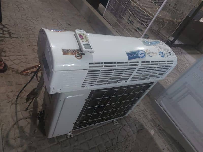 PEL INVERTER AC 2