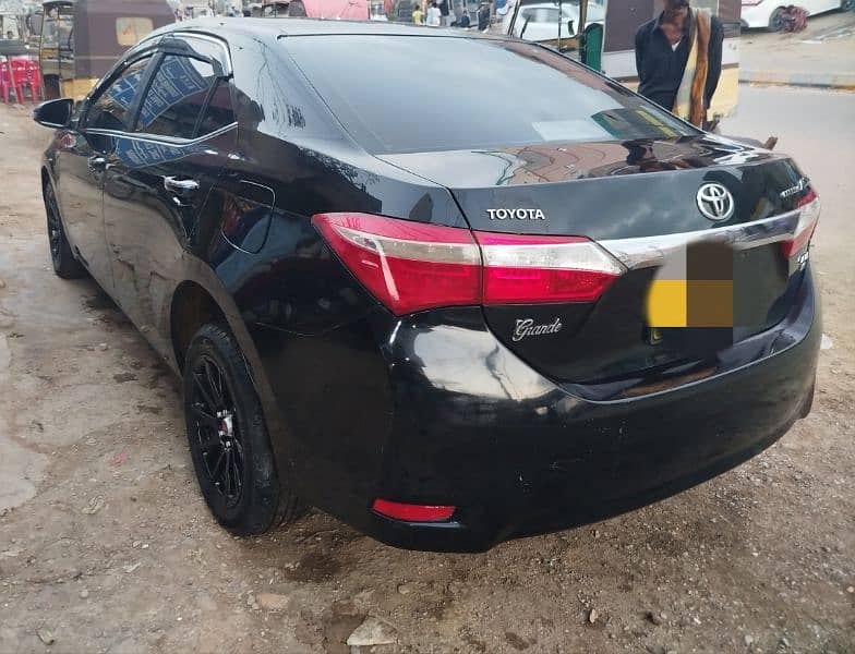 Toyota Altis Grande 2015 5