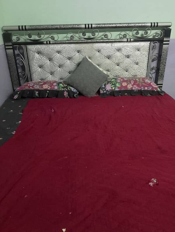 king size bed and three seater sofa for sale in karachi 0