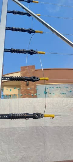 Electric Fencing with Mobile App Razor wire Barbed wire Electric wire 0