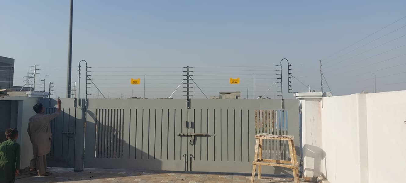 Electric Fencing with Mobile App Razor wire Barbed wire Electric wire 6