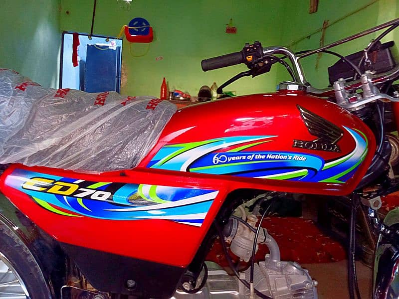 Honda CD 70 sell new condition 2