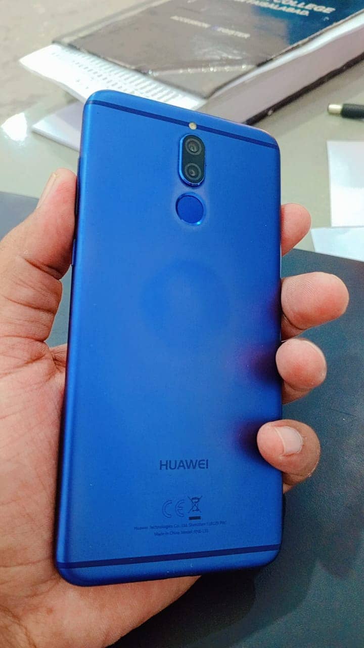 Huawei mata 10 lite With Box 4\64 0