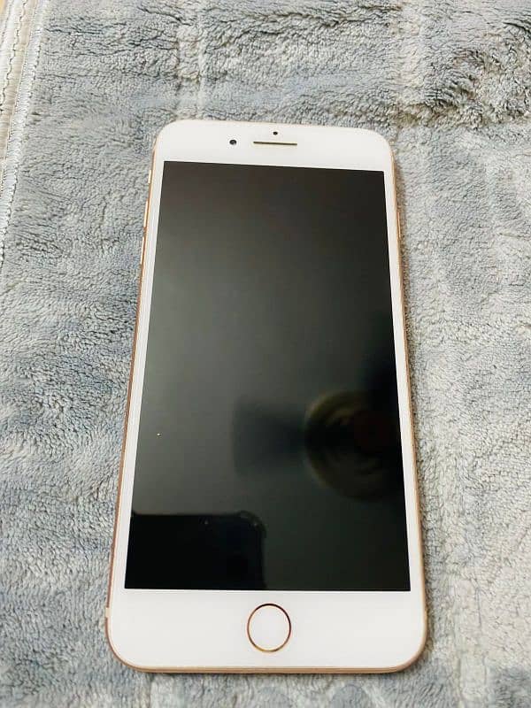 iphone 8 plus Gold 3