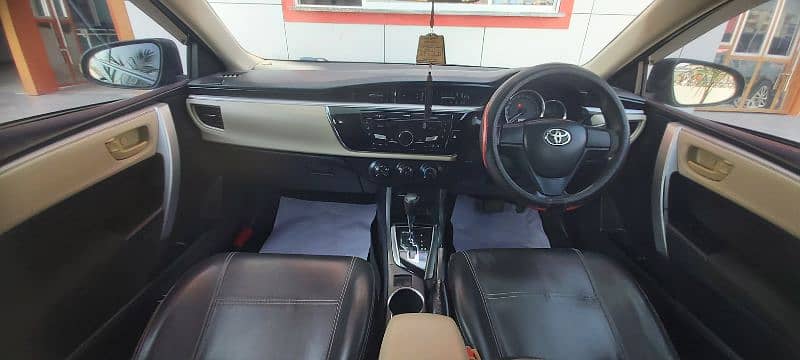 Toyota Corolla GLI 2015 12