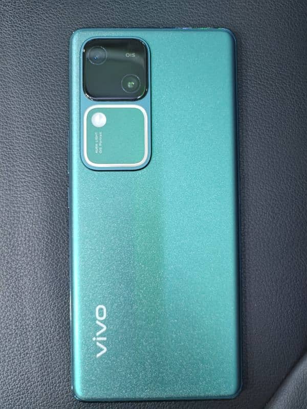 vivo v30 12/256 Urgent Sale 1