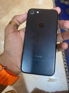 Iphone 7  PTA proved 128 gb