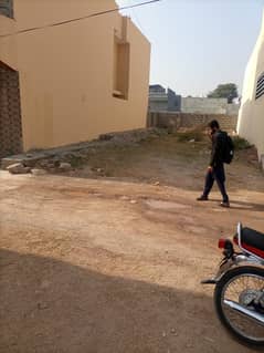 6 Marla Beautiful Heighted Leveled Plot Near Main Margalla Road