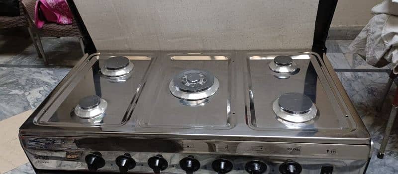 Brand New Cooking Range with 5 Burner 3