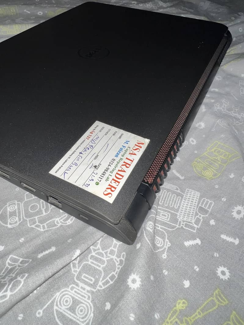 Selling Dell Inspiron 7559  4k touch screen panel & orignal Charger 4