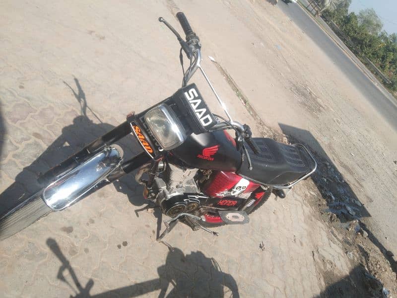 HONDA 125 Lahore Nbr Janian Teki tape 1