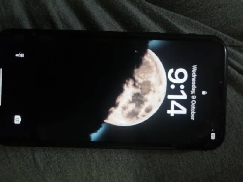 I phone 11 64GB black 1