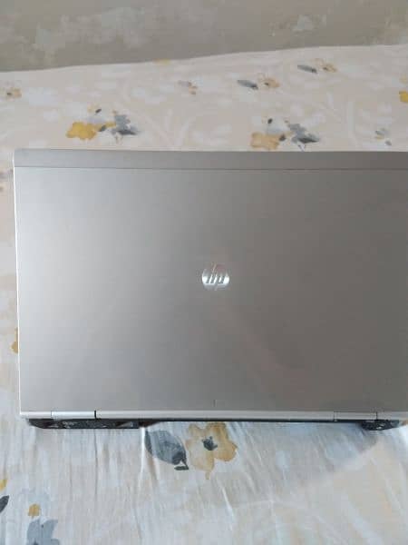 HP Elitebook 8460p 4