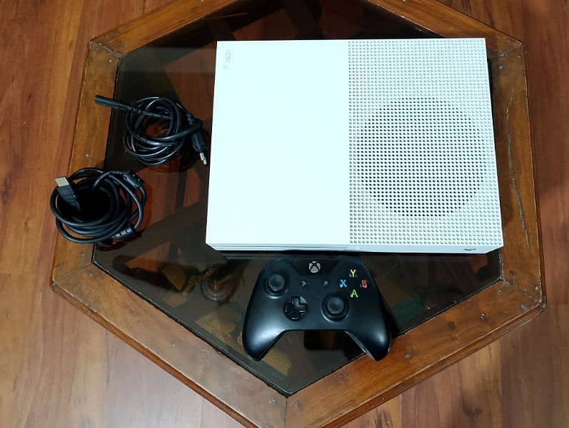 Xbox One S 500GB 3