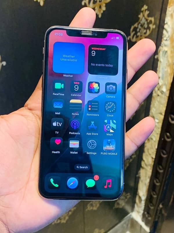 iPhone XS pta Approved new condition 64 Gb 6