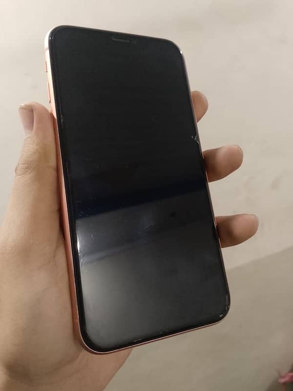 IPHONE Xr 64gb non PTA 83 health 1