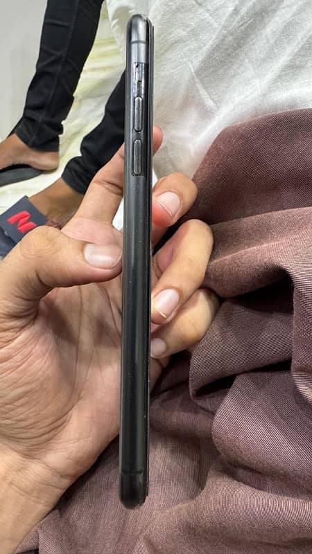 Iphone 11 pro max 256 gb non pta Jv 3