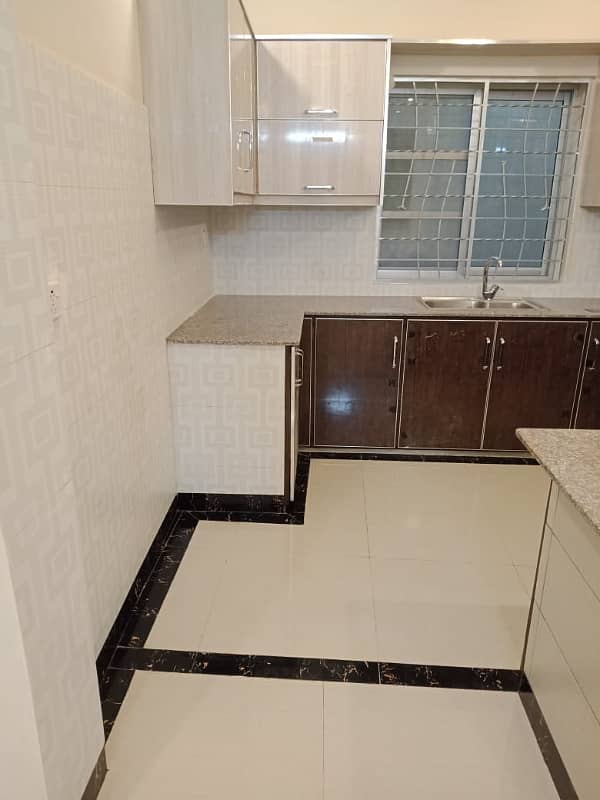 10 Marla Very Slightly Used House Is Available For Sale On Top Location Of Wapda Town Lahore 7