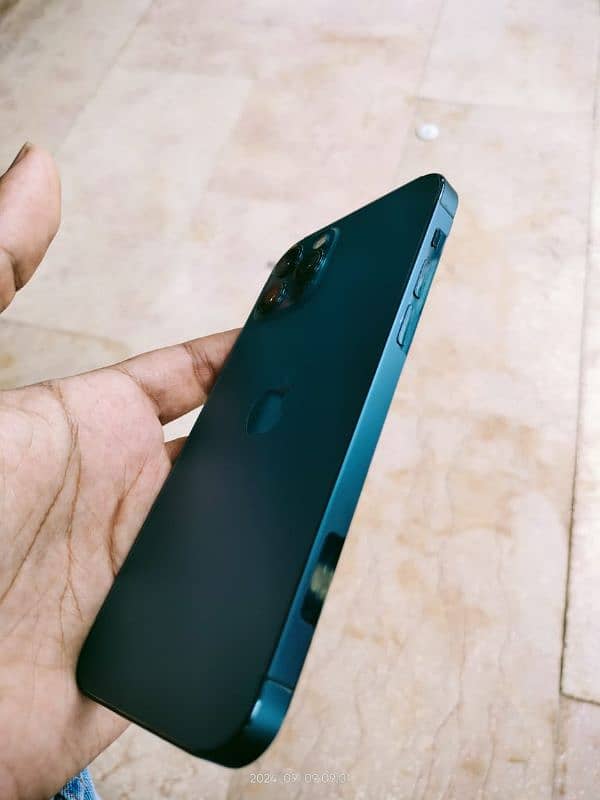 iPhone 12 pro 256gb for sell 8