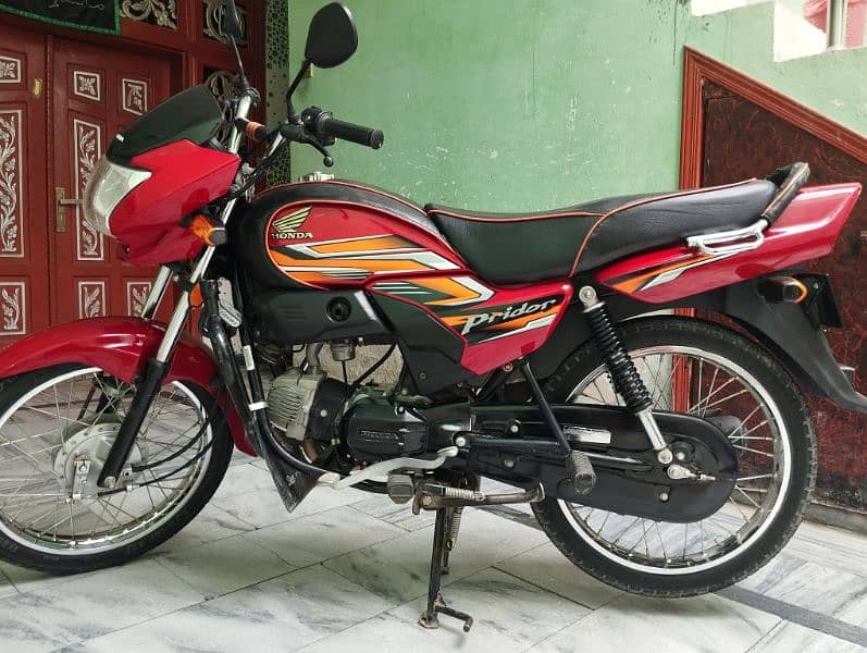 Honda 2023 Pridor CD100, Attock register 0