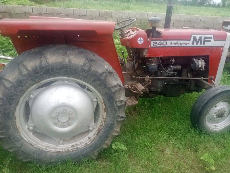 240 tractor for sale location گجرات کوٹلہ ارب علی خان Gujrat Kotla 2