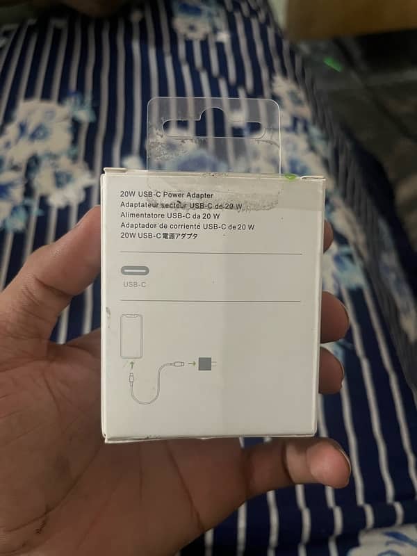 original Iphone 20watt adopter urgent sell 1