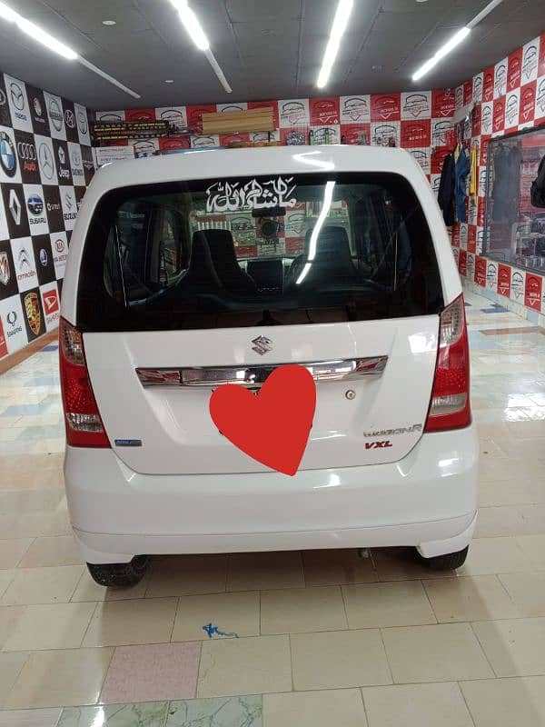 Suzuki Wagon R 2022 11