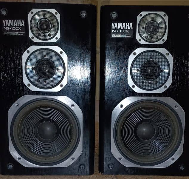 Yamaha speakers 0