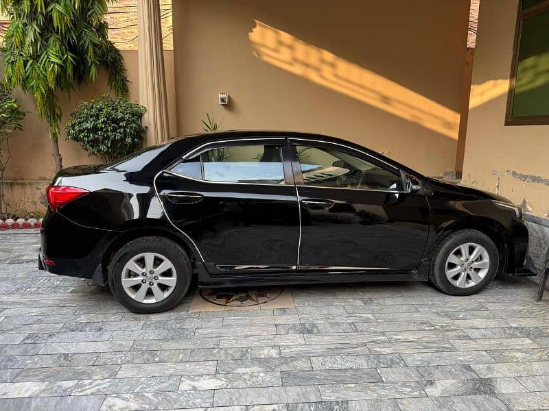 Toyota Corolla Altis 2015 nmbr 03401955838 4