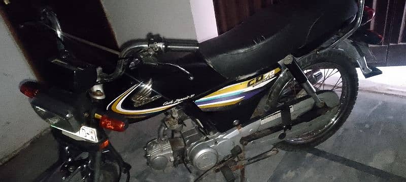 Honda CD 70 model 2014 all documents original hi 3