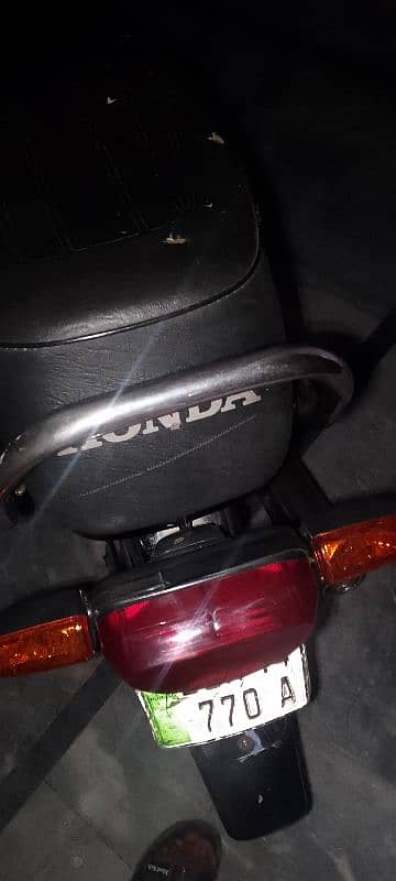 Honda CD 70 model 2014 all documents original hi 8