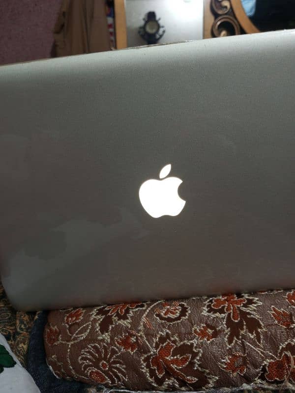 MacBook Pro 2011 early 6