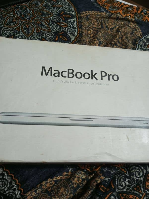 MacBook Pro 2011 early 9