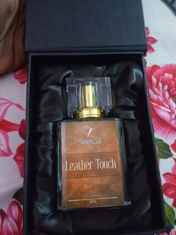 new perfume Han apni brand ka tabinda ka pura 8 hour laga rehta Han 1