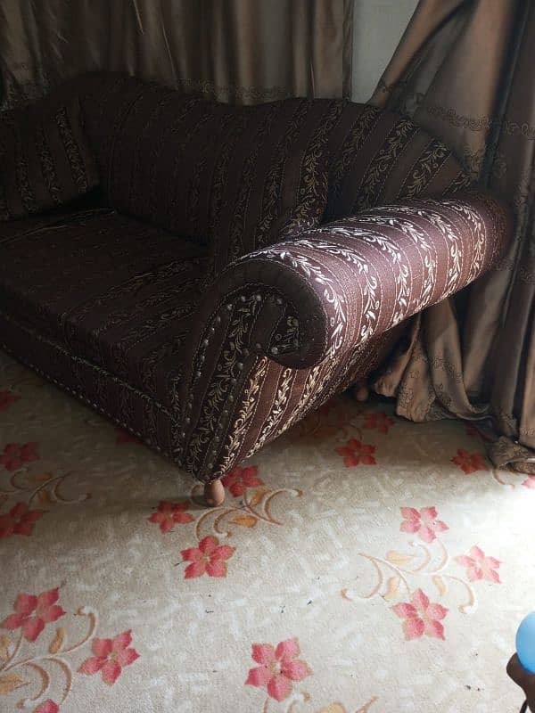 sofa for sell 0