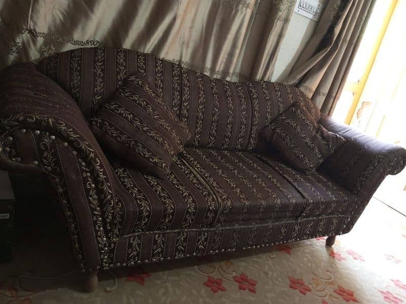 sofa for sell 2