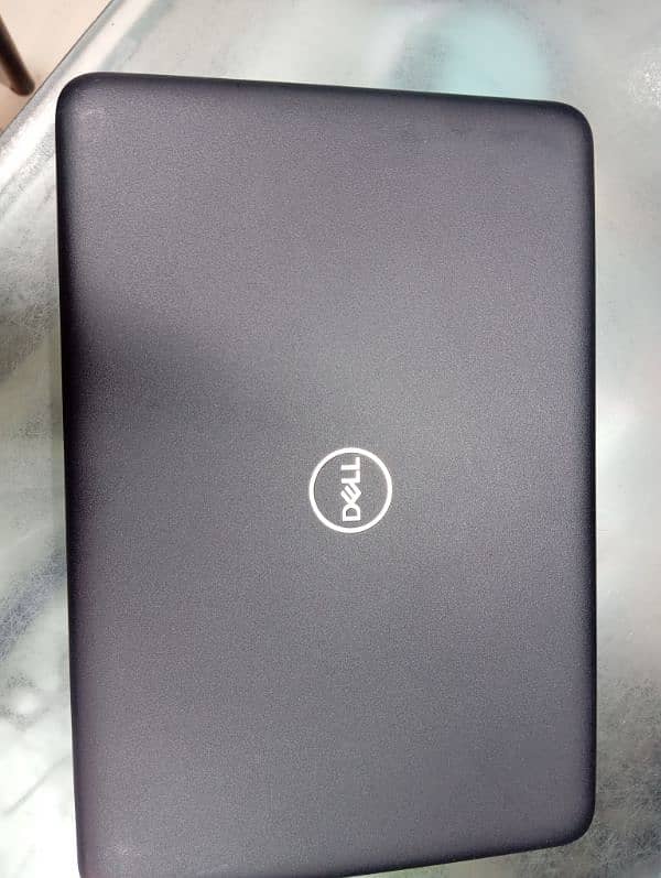 Dell latitude 3190 1